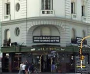 Zoom Histórico: Café “El Foro”