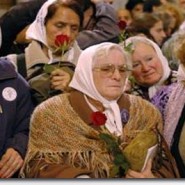 Madres de Plaza de Mayo:34 años de la primera manifestación pública