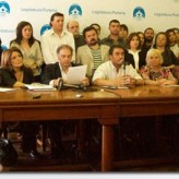 UAC: legisladores y comuneros en plan de lucha