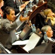 Consenso para resarcir a los vecinos damnificados por el derrumbe
