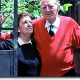 Ordenan proteger la casa del Obispo Podestá